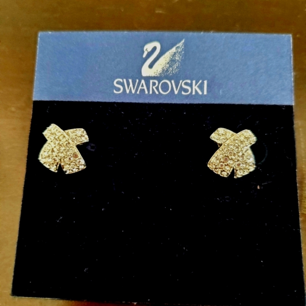 Swarovski rhodium plated studs